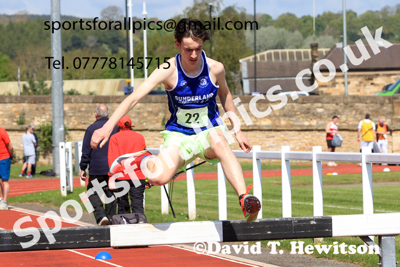 Steeplechase, 2026 Elswick Harriers Event, Wentworth, Hexham. Photo: David T. Hewitson/Sports for All Pics